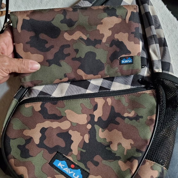 Wilderness Kavu Set Paxton Pack & Clutch n Go - Picture 5 of 8